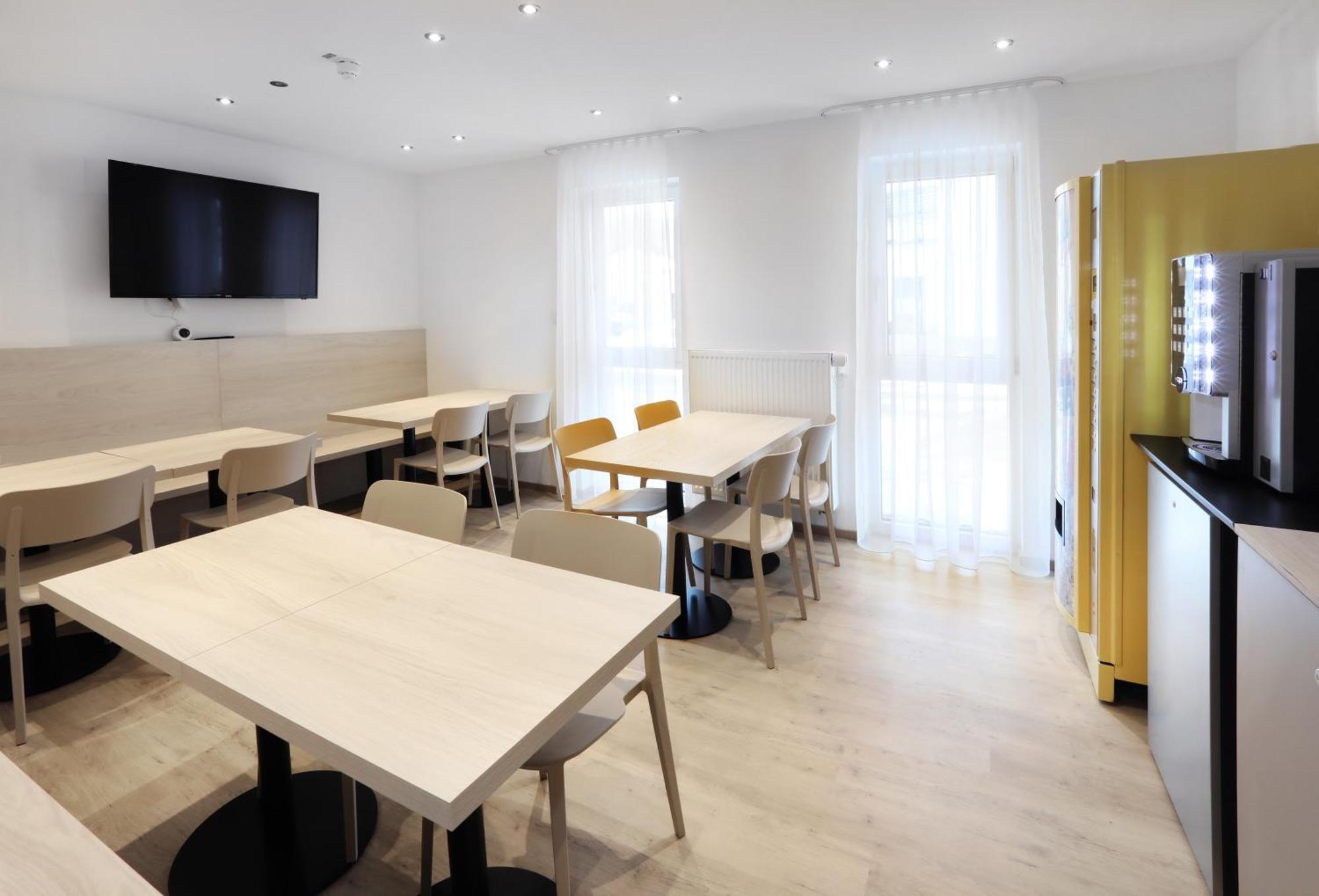Apartment Hotel 37 阿尔特多夫 外观 照片